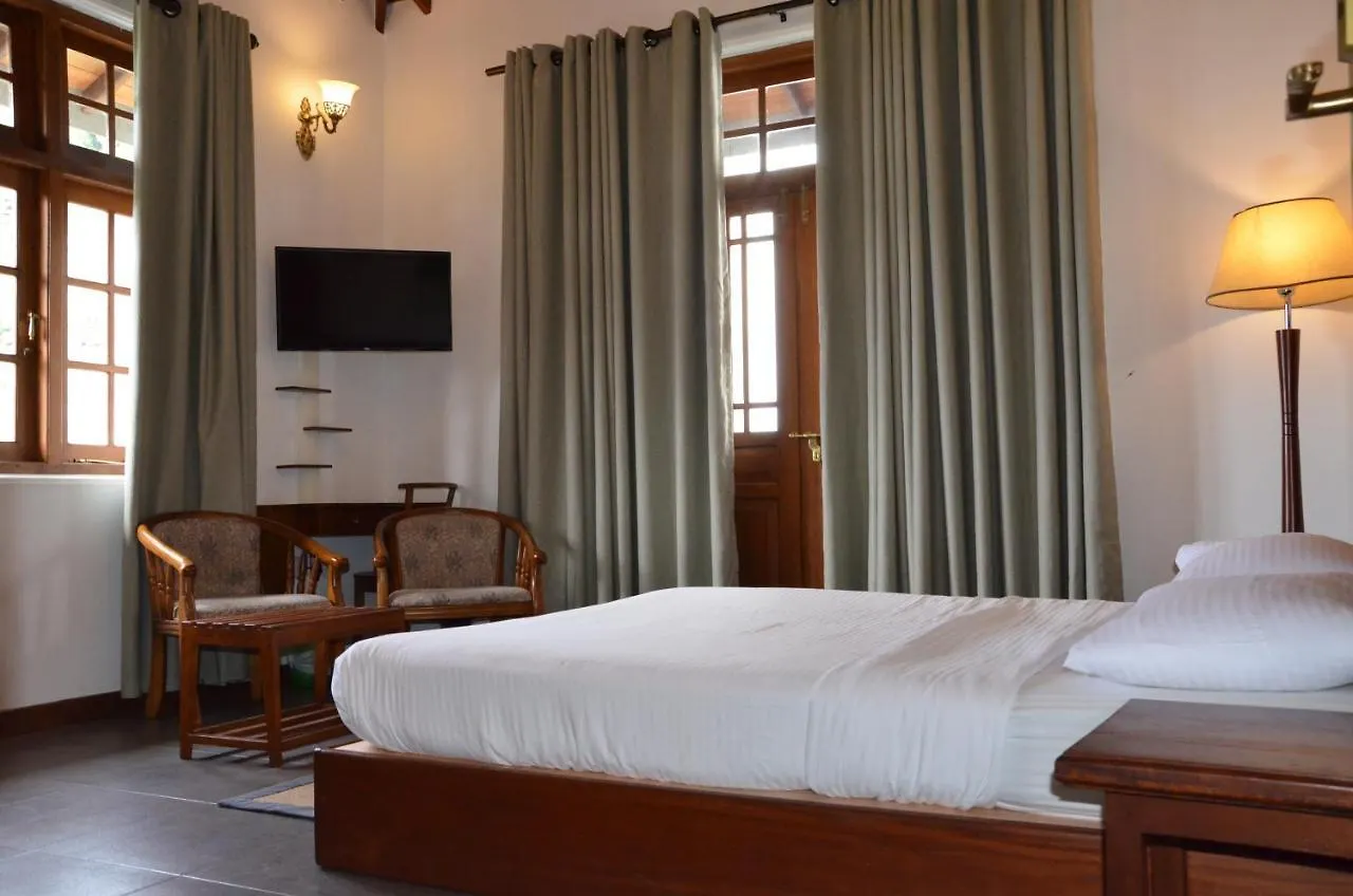 Heaven Seven Nuwara Eliya Hotel 3*,
